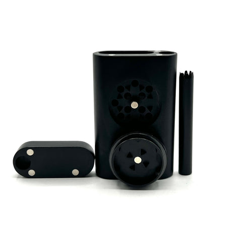 Dugout_with_metal_grinder_and_one_hitter-black