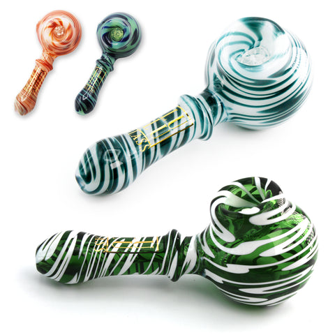 Lulu Glass Hand Pipe 4.5 inch Patterned All Over, Deep Bowl with Screen & Ring on the Body